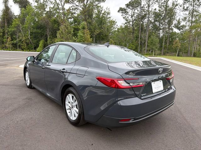 Used 2026 Toyota Camry LE FWD image 3