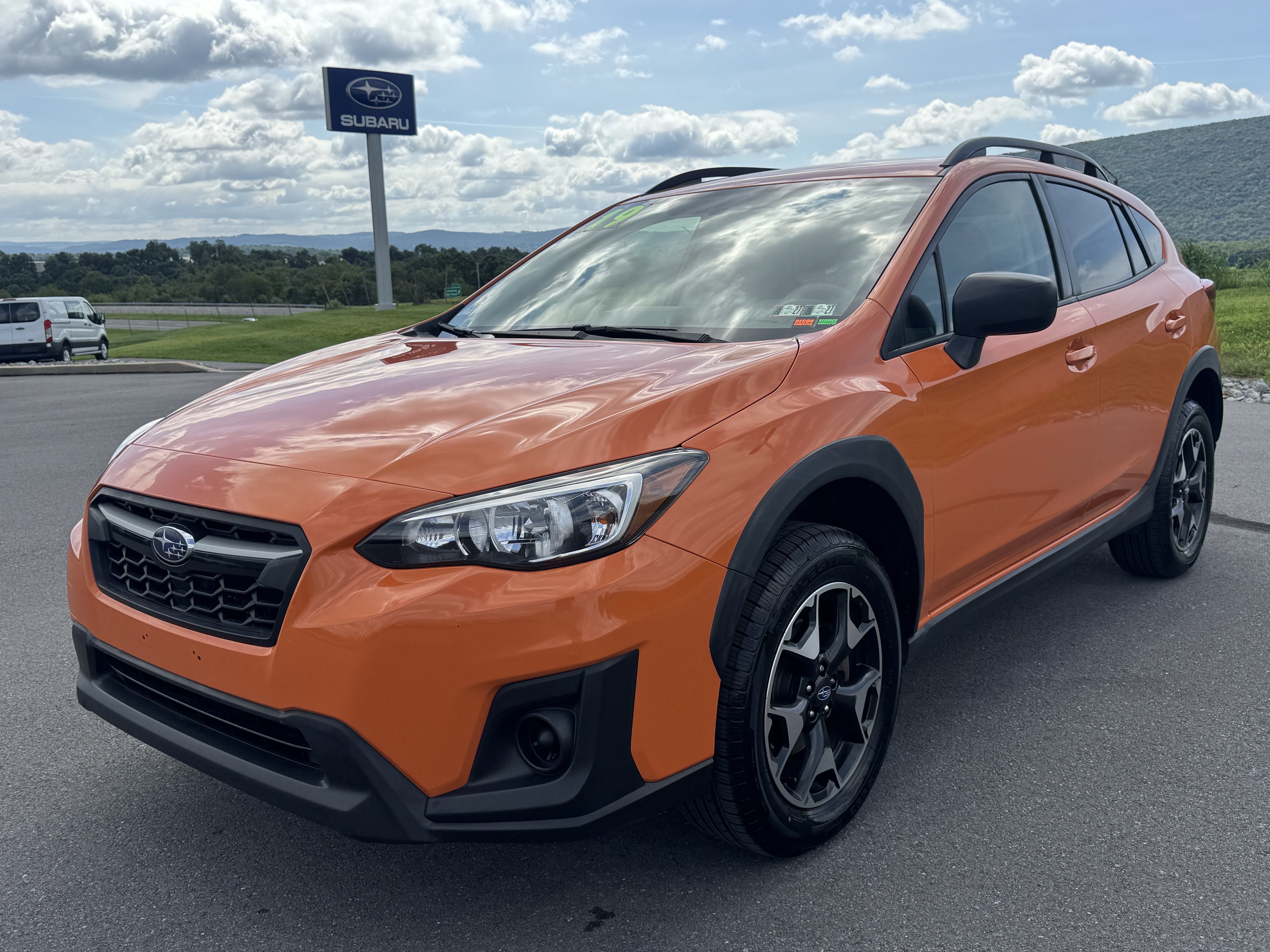 Used 2019 Subaru Crosstrek 2.0i AWD/4WD image 8