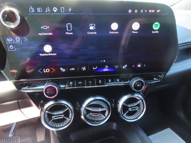 Certified 2024 Chevrolet Blazer EV LT AWD/4WD image 31