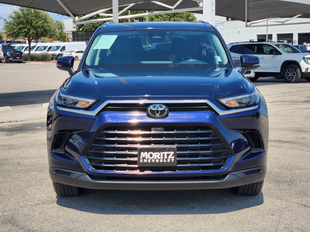 Used 2025 Toyota Grand Highlander FWD image 2