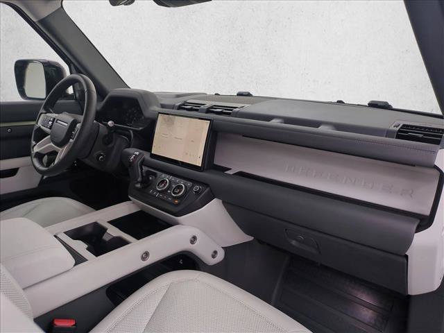 Certified 2025 Land Rover Defender 110 S AWD/4WD image 26