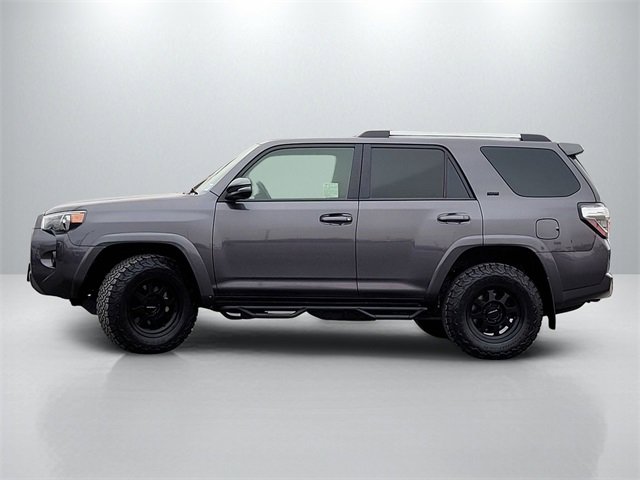 Used 2022 Toyota 4Runner SR5 Premium image 7