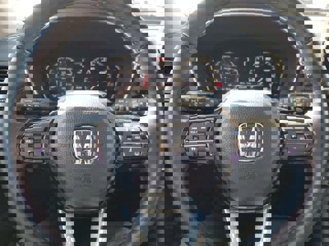 Used 2024 Honda Pilot Touring image 9