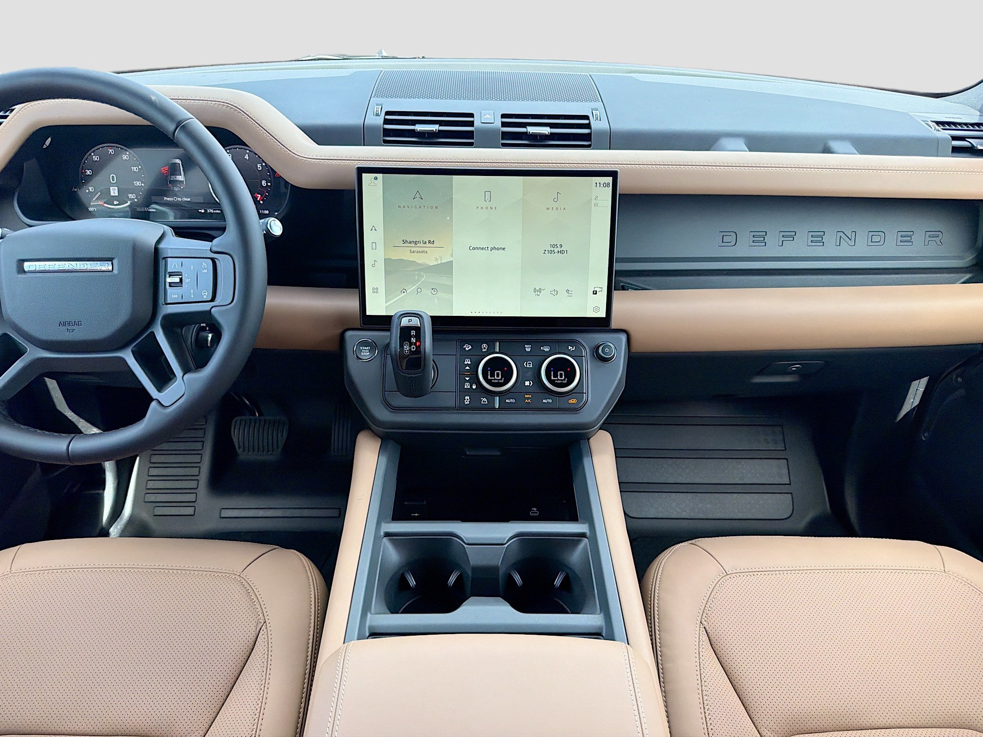 New 2026 Land Rover Defender 130 X-Dynamic SE AWD/4WD image 19