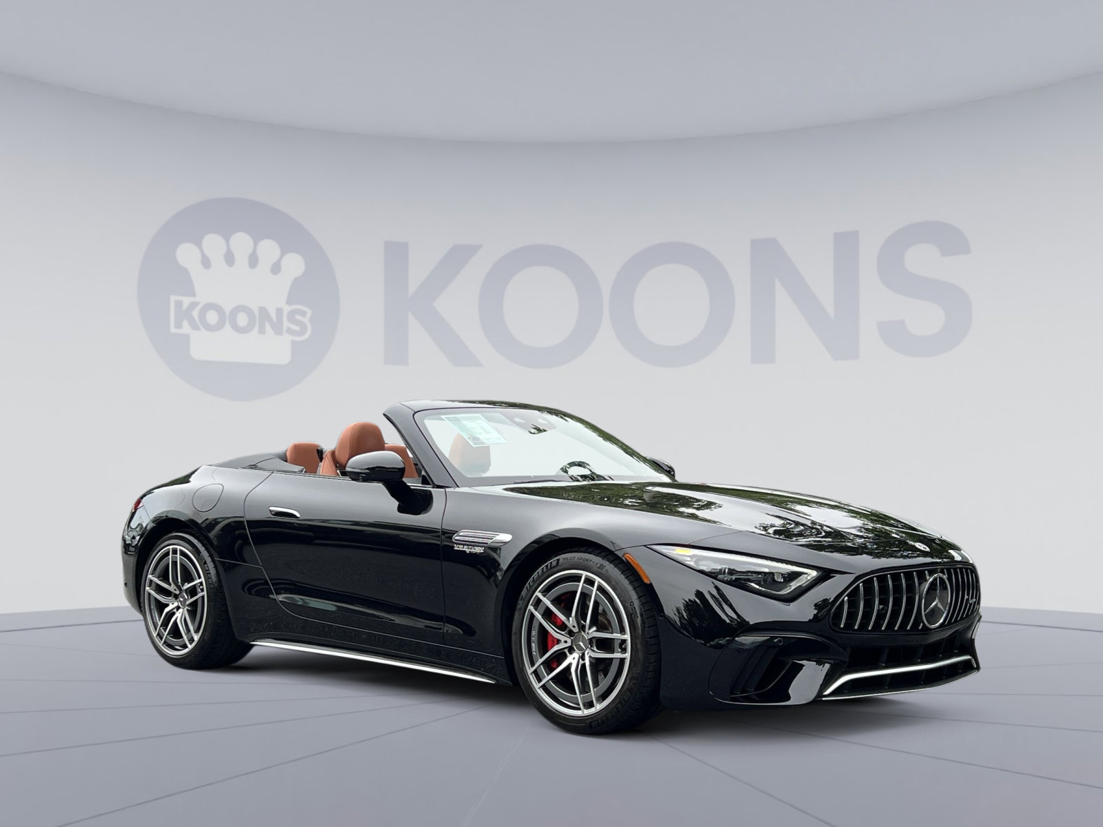 Certified 2022 Mercedes-Benz SL 55 AMG 4MATIC w/ Driver Assistance Package image 2