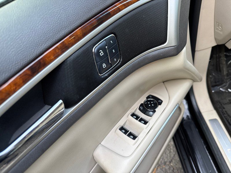 Used 2016 Lincoln MKZ Reserve w/ Equipment Group 300A Reserve AWD/4WD image 12