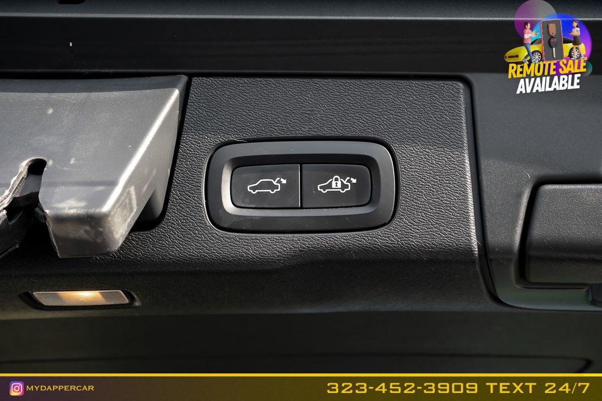 Used 2021 Volvo XC60 T5 Inscription w/ Advanced Package image 18