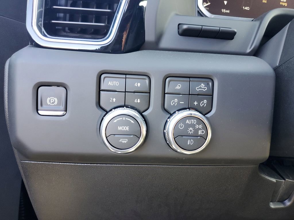 New 2026 GMC Sierra 2500 Denali w/ Denali Reserve Package image 14