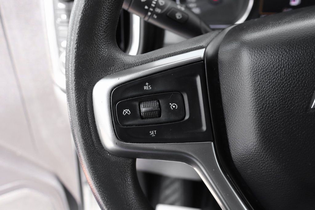 Used 2020 Chevrolet Silverado 1500 LT image 22