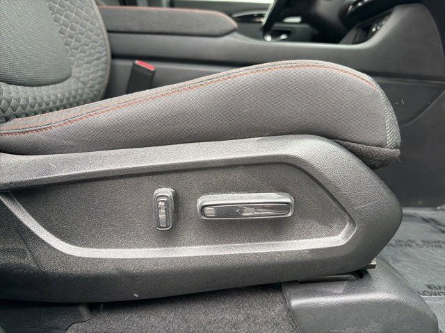 Used 2023 Honda Pilot Sport image 29