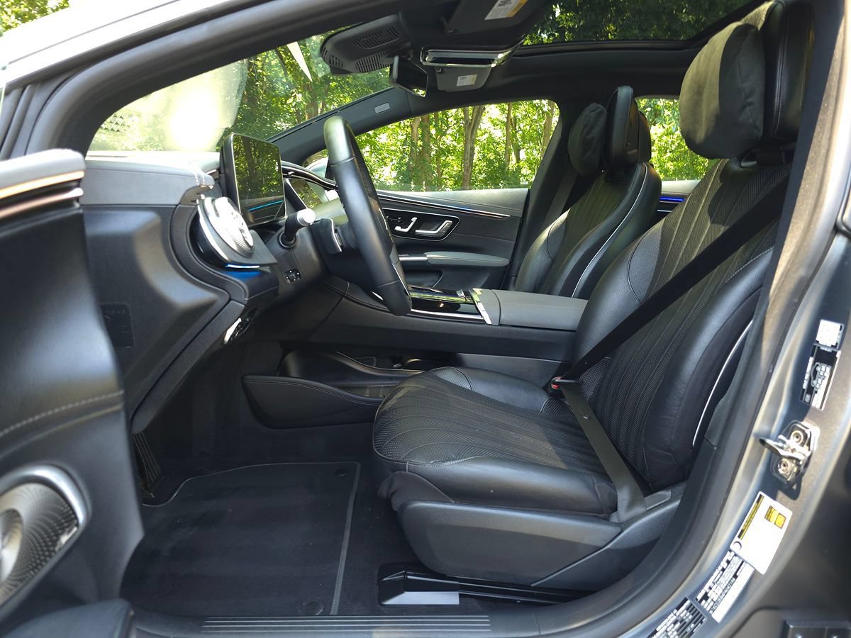 Used 2023 Mercedes-Benz EQS 450+ 4MATIC Sedan image 9