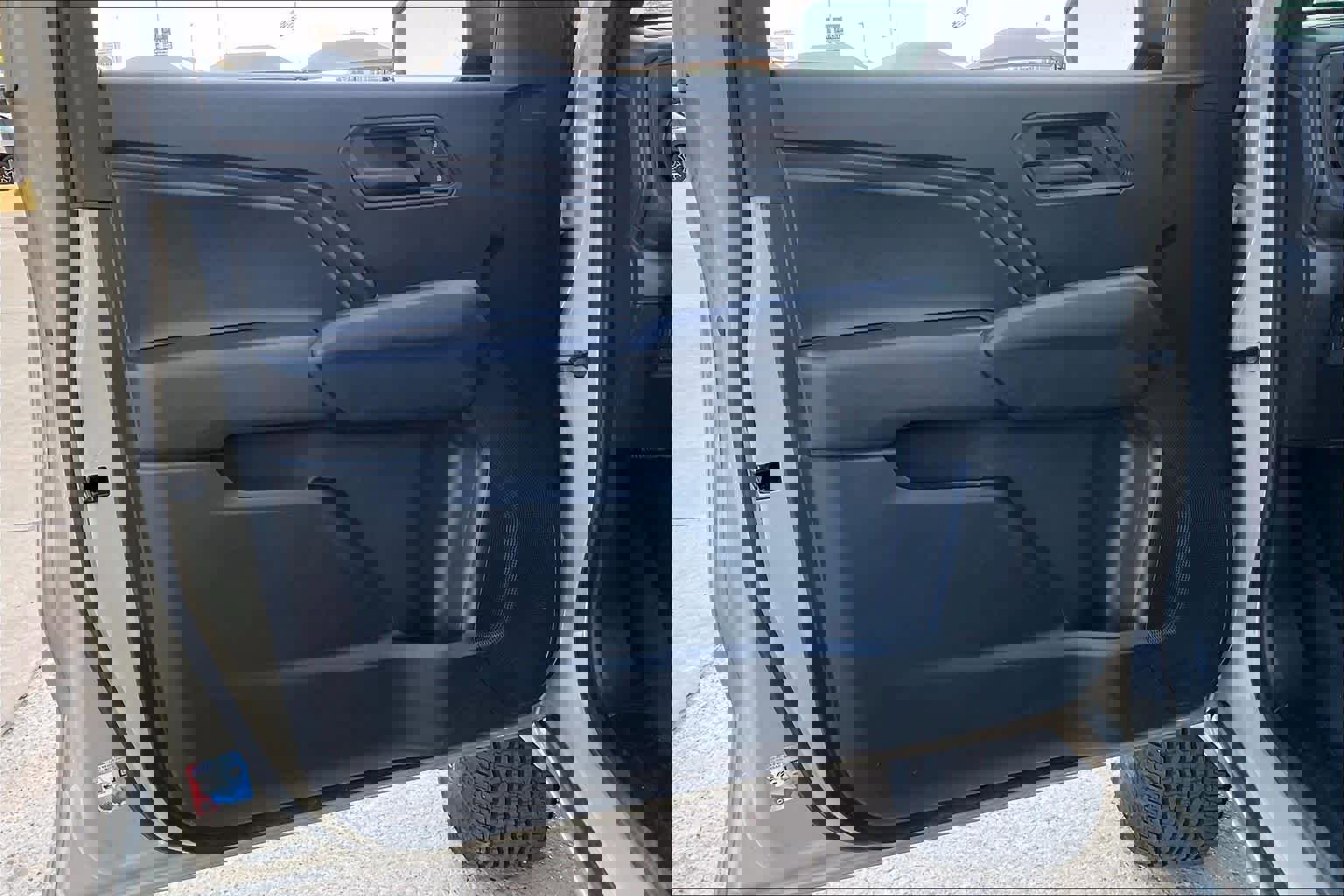 Certified 2024 Chevrolet Colorado Trail Boss w/ Advanced Trailering Package image 21