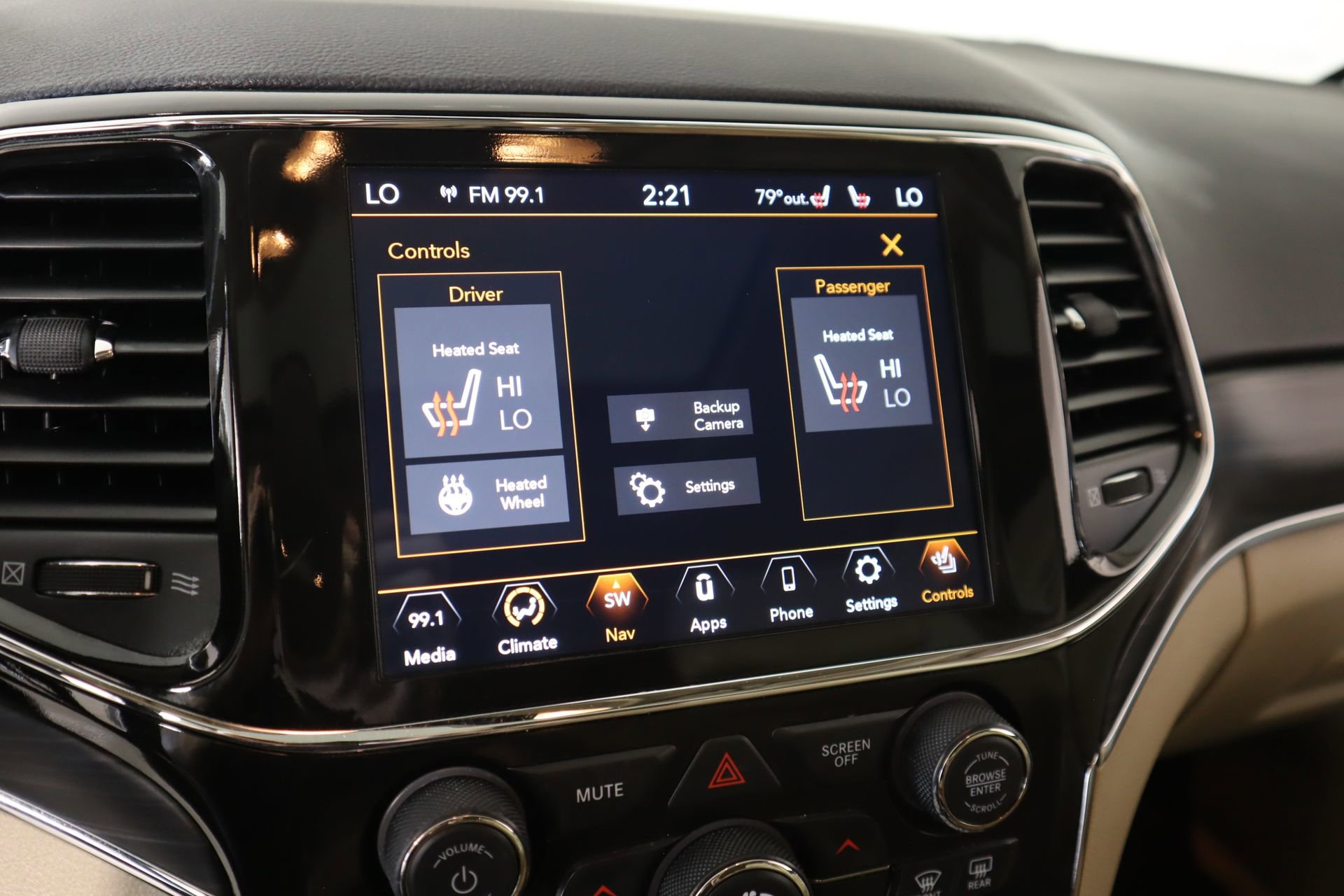 Used 2022 Jeep Grand Cherokee Limited RWD image 8
