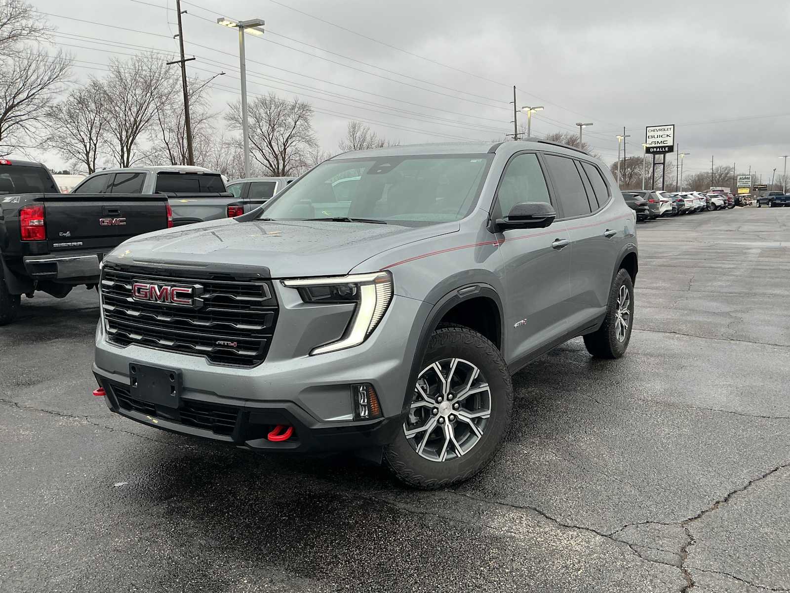 Used 2024 GMC Acadia AT4 w/ Luxury Package image 3