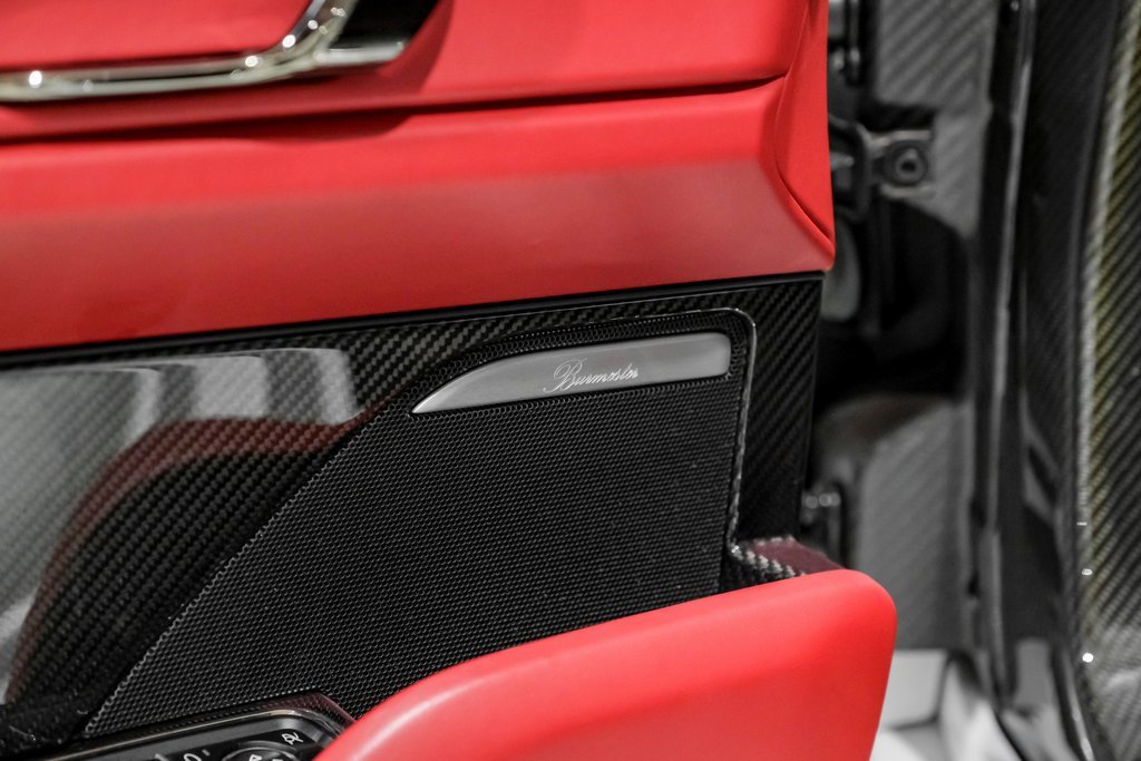 Used 2015 Porsche 918 Spyder image 44