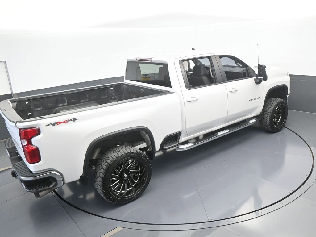 Used 2024 Chevrolet Silverado 2500 LT image 55