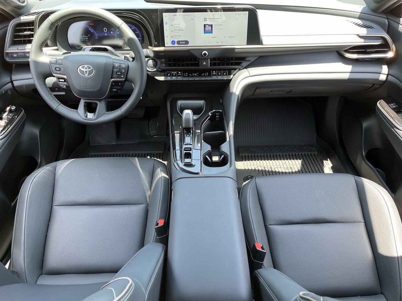 New 2026 Toyota Crown Platinum AWD/4WD image 9