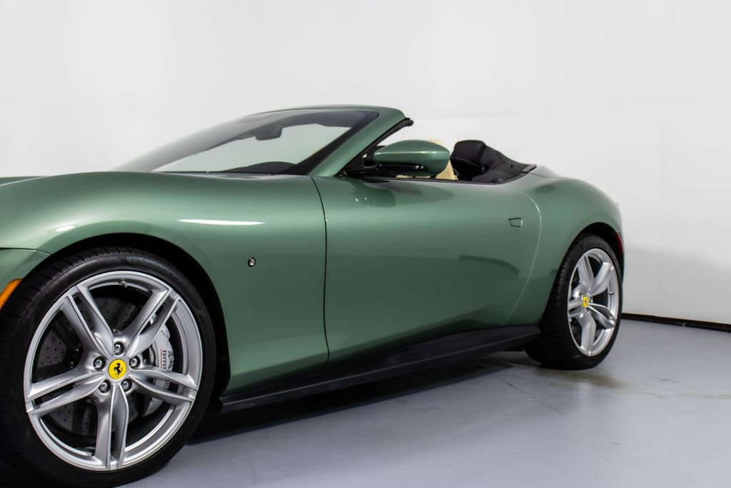 Certified 2024 Ferrari Roma Spider RWD image 31