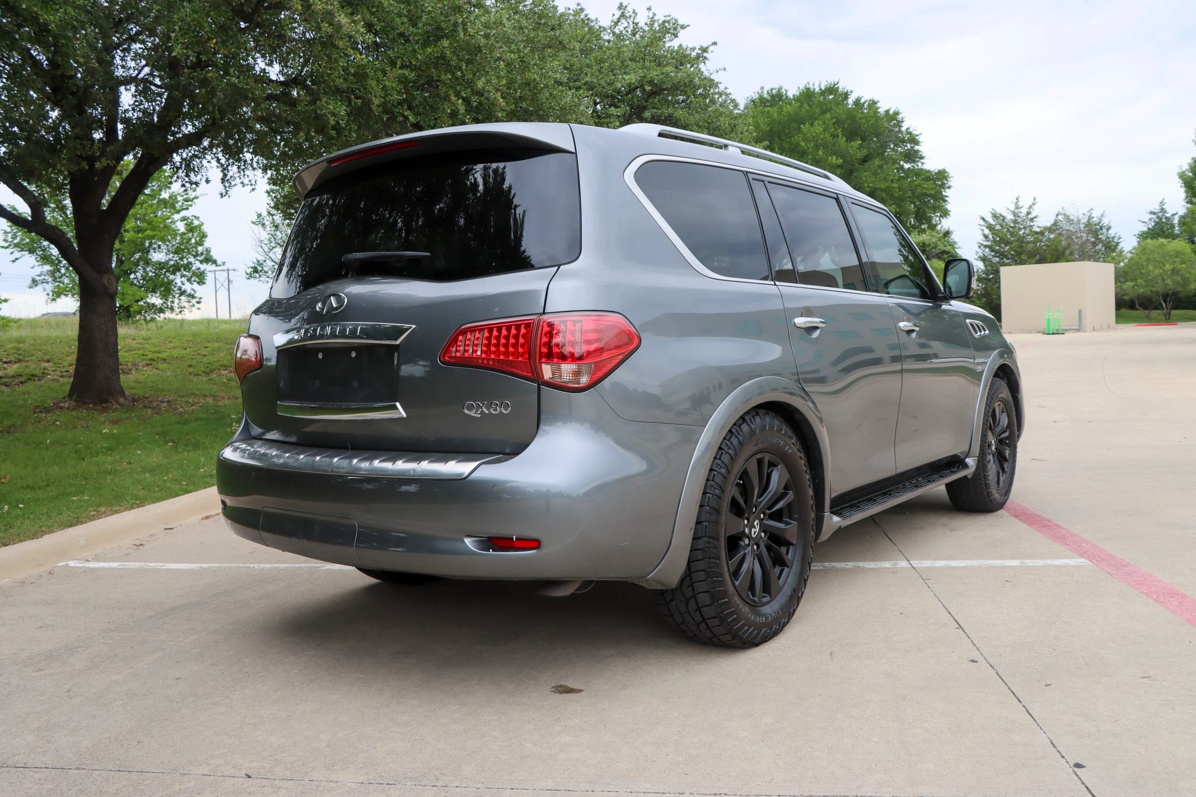 Used 2016 INFINITI QX80 2WD image 7