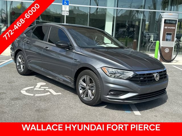 Used 2021 Volkswagen Jetta R-Line w/ R-Line Cold Weather Package image 5