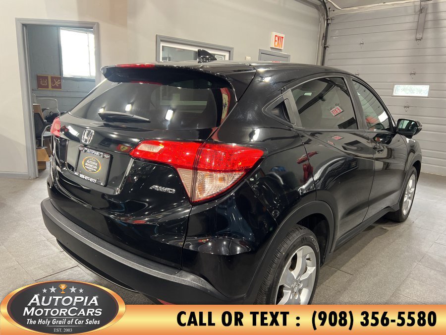 Used 2017 Honda HR-V EX image 5