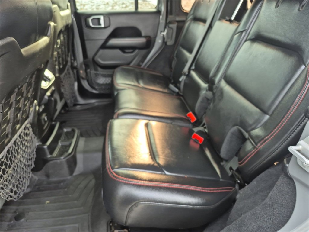 Used 2019 Jeep Wrangler Unlimited Rubicon w/ Dual Top Group image 29