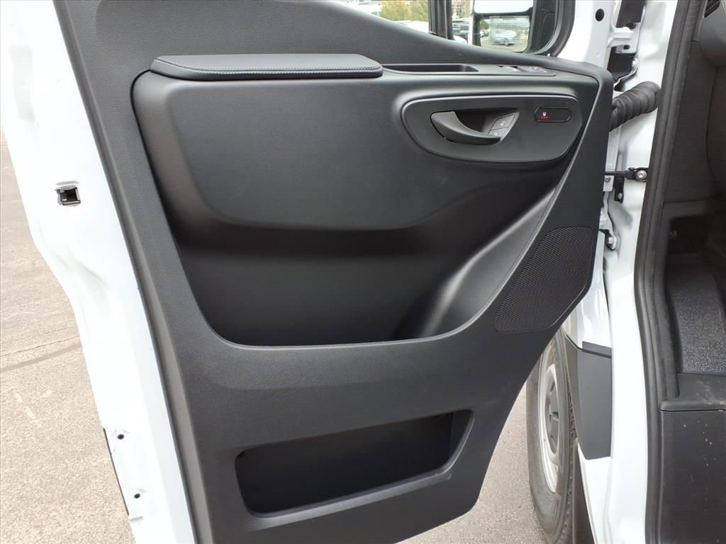 New 2026 Mercedes-Benz Sprinter 2500 image 10