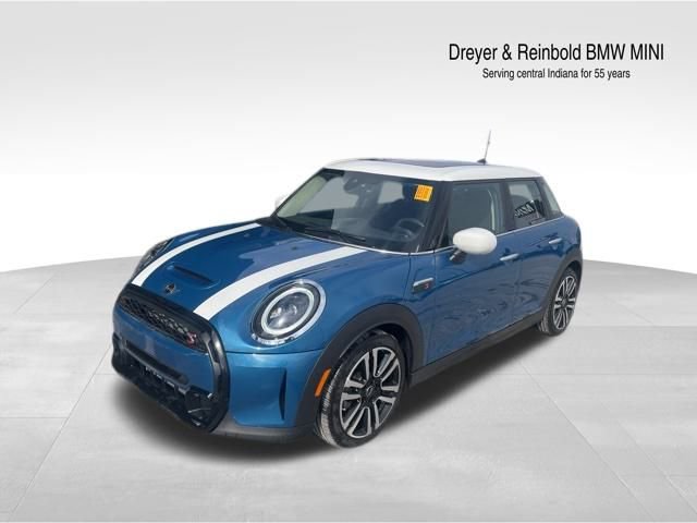 Certified 2024 MINI Cooper S image 3