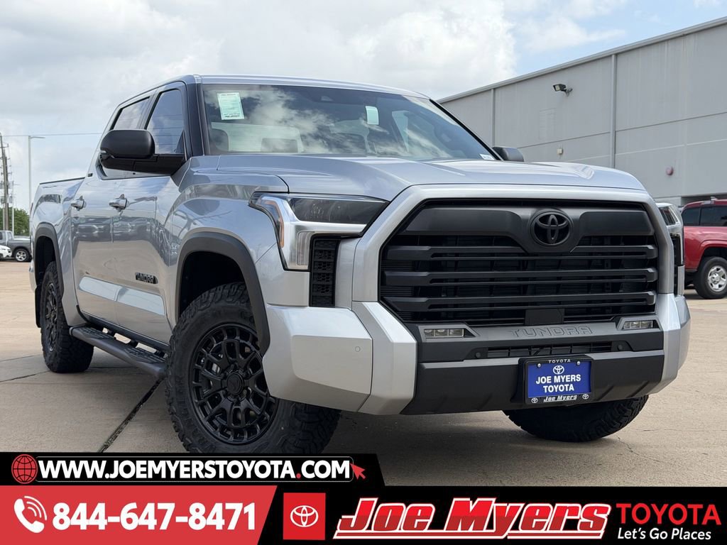 New 2026 Toyota Tundra SR5 image 2