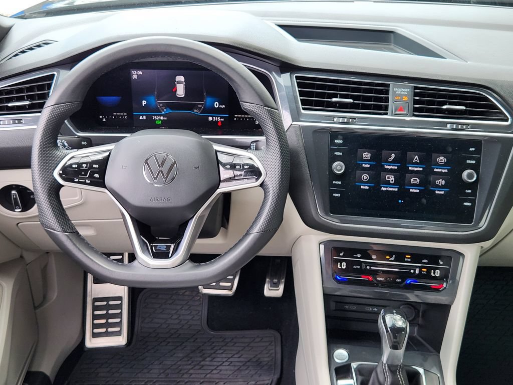 Used 2022 Volkswagen Tiguan SE R-Line FWD image 20