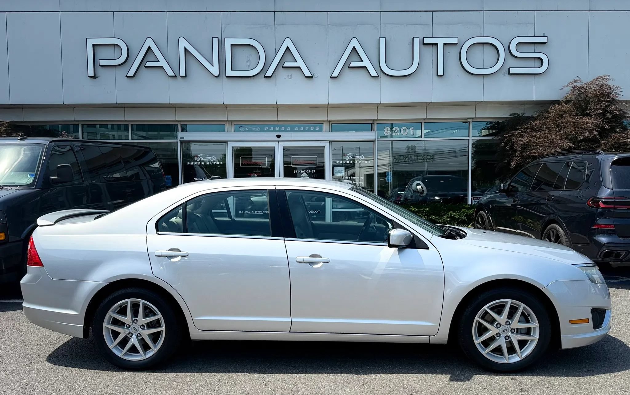 Used 2011 Ford Fusion SEL FWD image 8