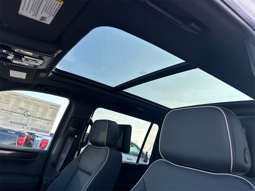 New 2026 GMC Yukon XL Elevation w/ Elevation Premium Package image 27