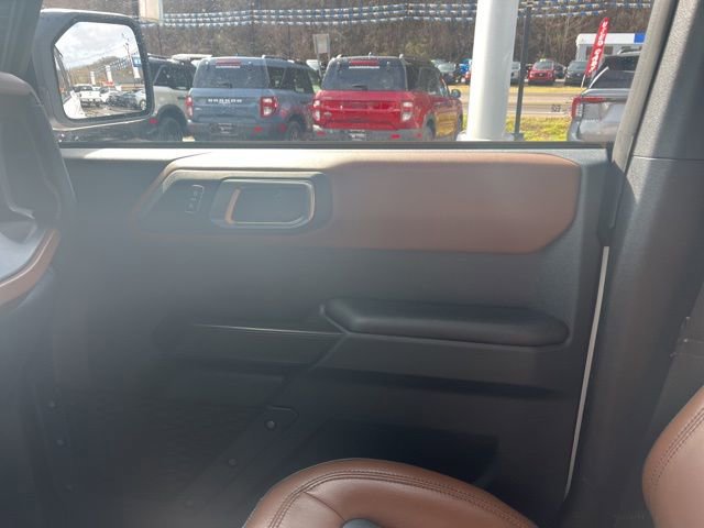 Used 2024 Ford Bronco Outer Banks image 40