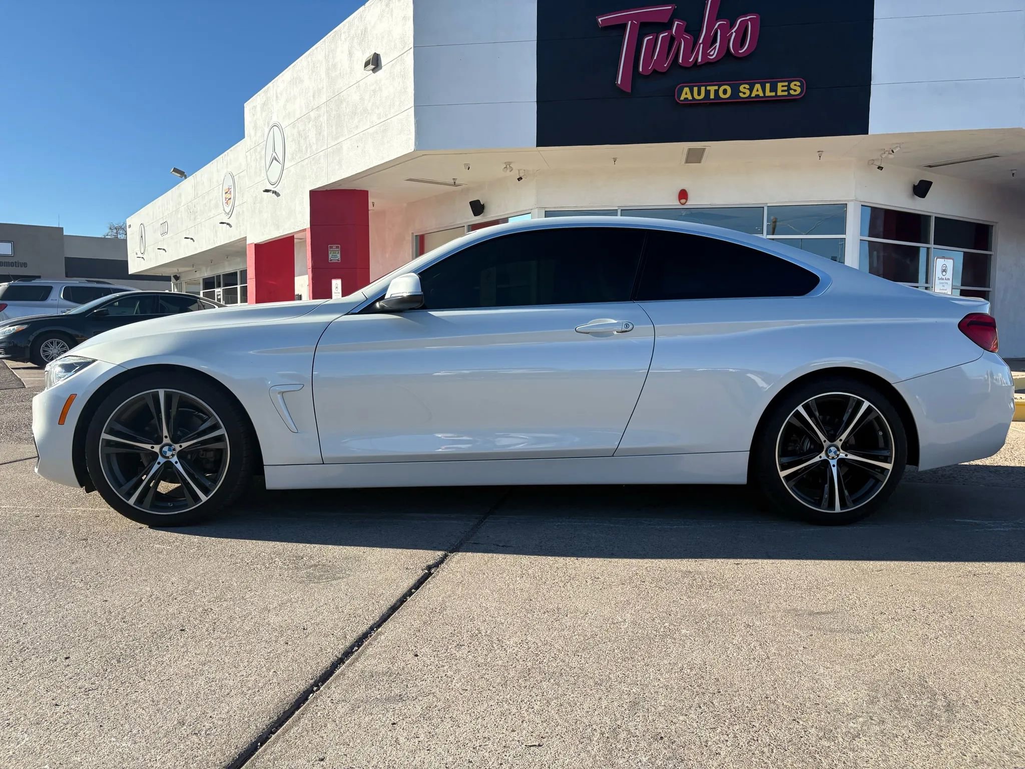 Used 2019 BMW 430i Coupe w/ Convenience Package image 9