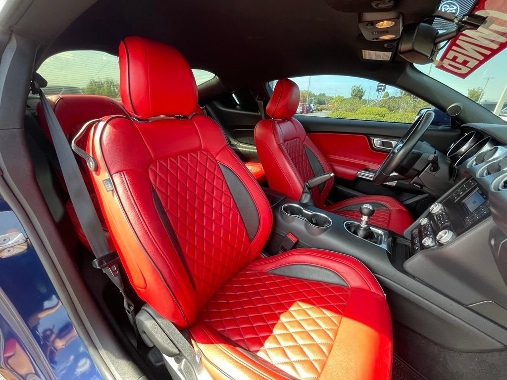Used 2019 Ford Mustang GT RWD image 29
