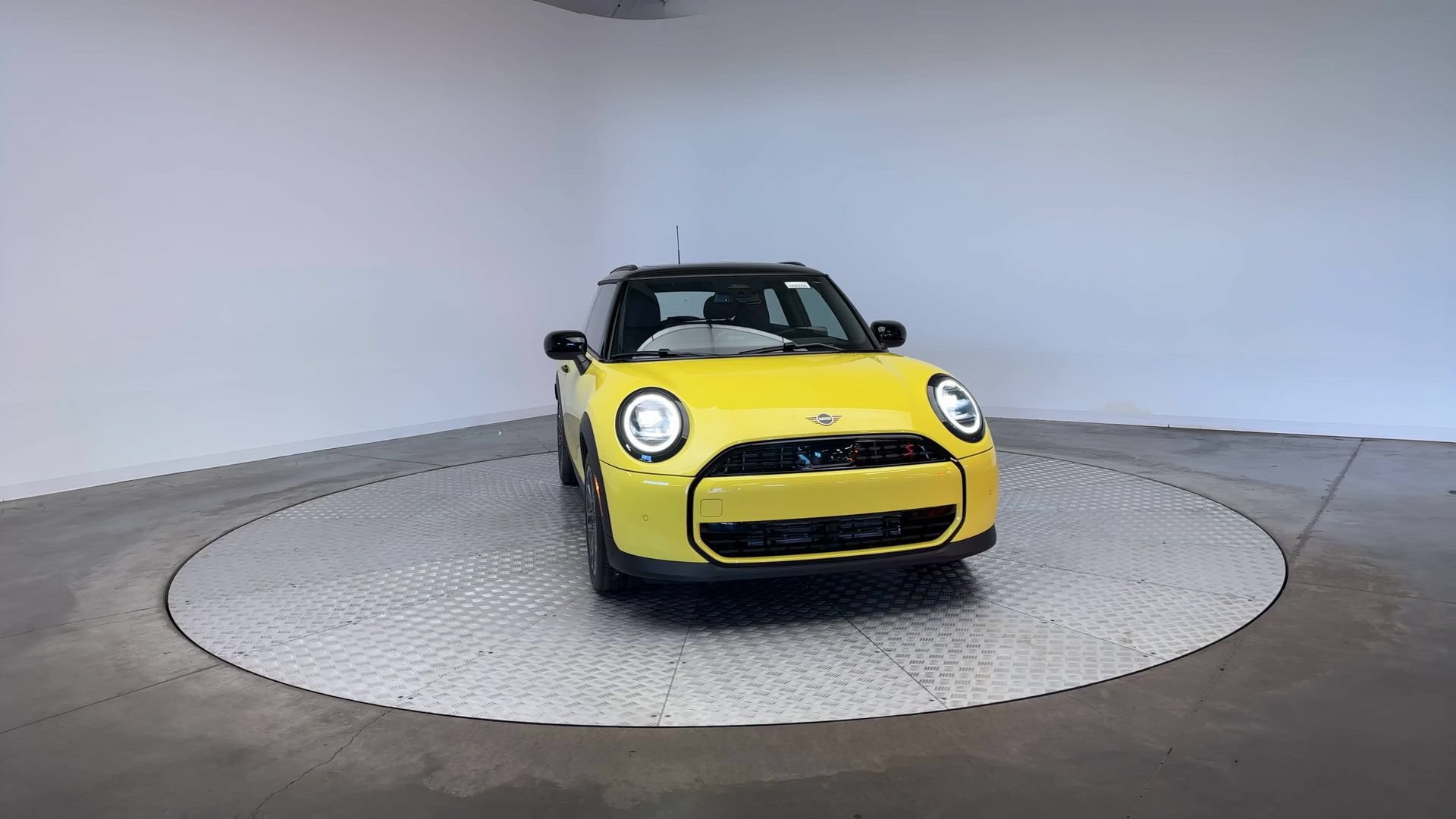 Used 2026 MINI Cooper S FWD image 5