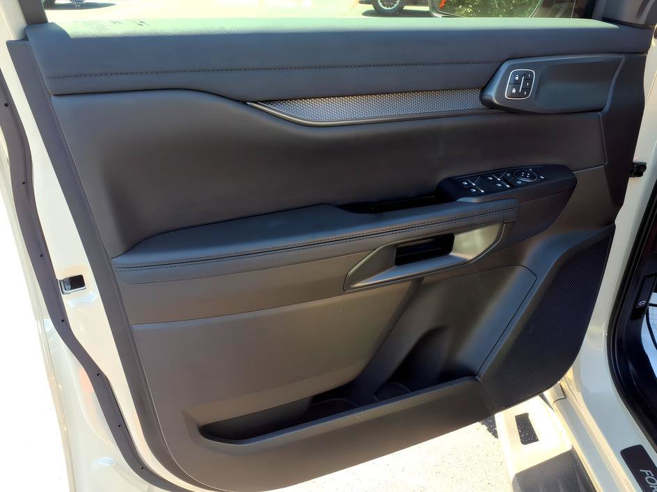 Used 2025 Ford Ranger Raptor AWD/4WD image 16
