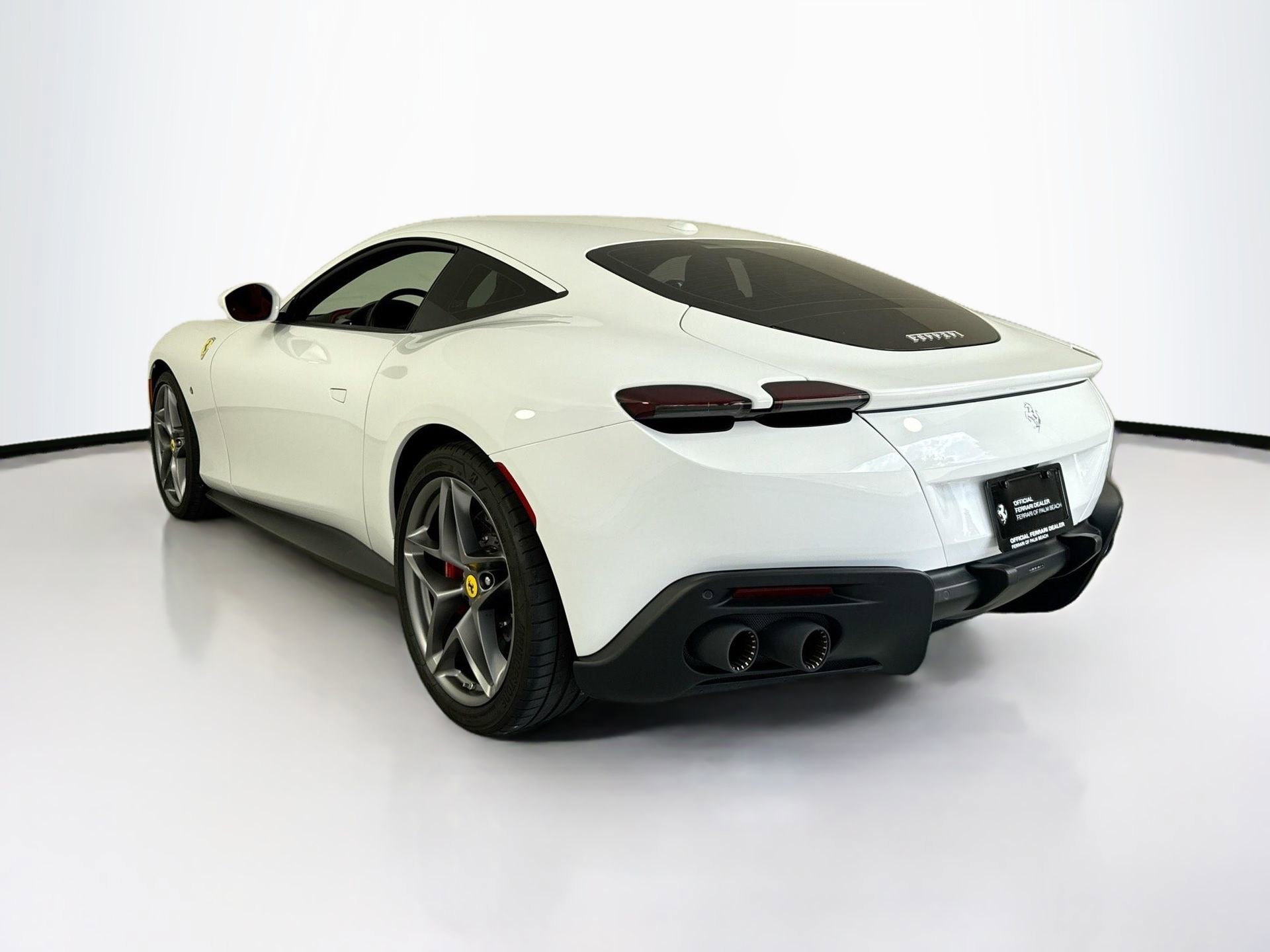 Certified 2023 Ferrari Roma image 5