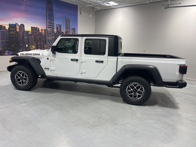 New 2025 Jeep Gladiator Rubicon w/ Convenience Group image 4