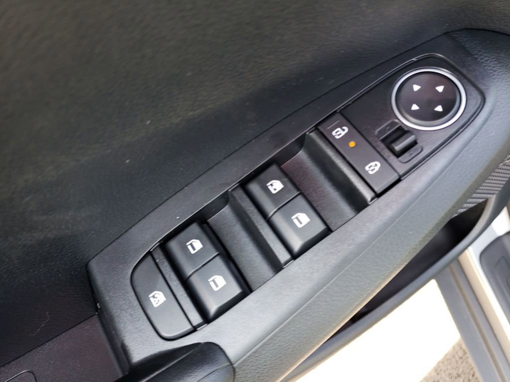 New 2026 Kia Seltos LX image 16