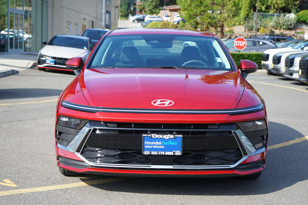 Certified 2026 Hyundai Sonata Blue FWD image 2
