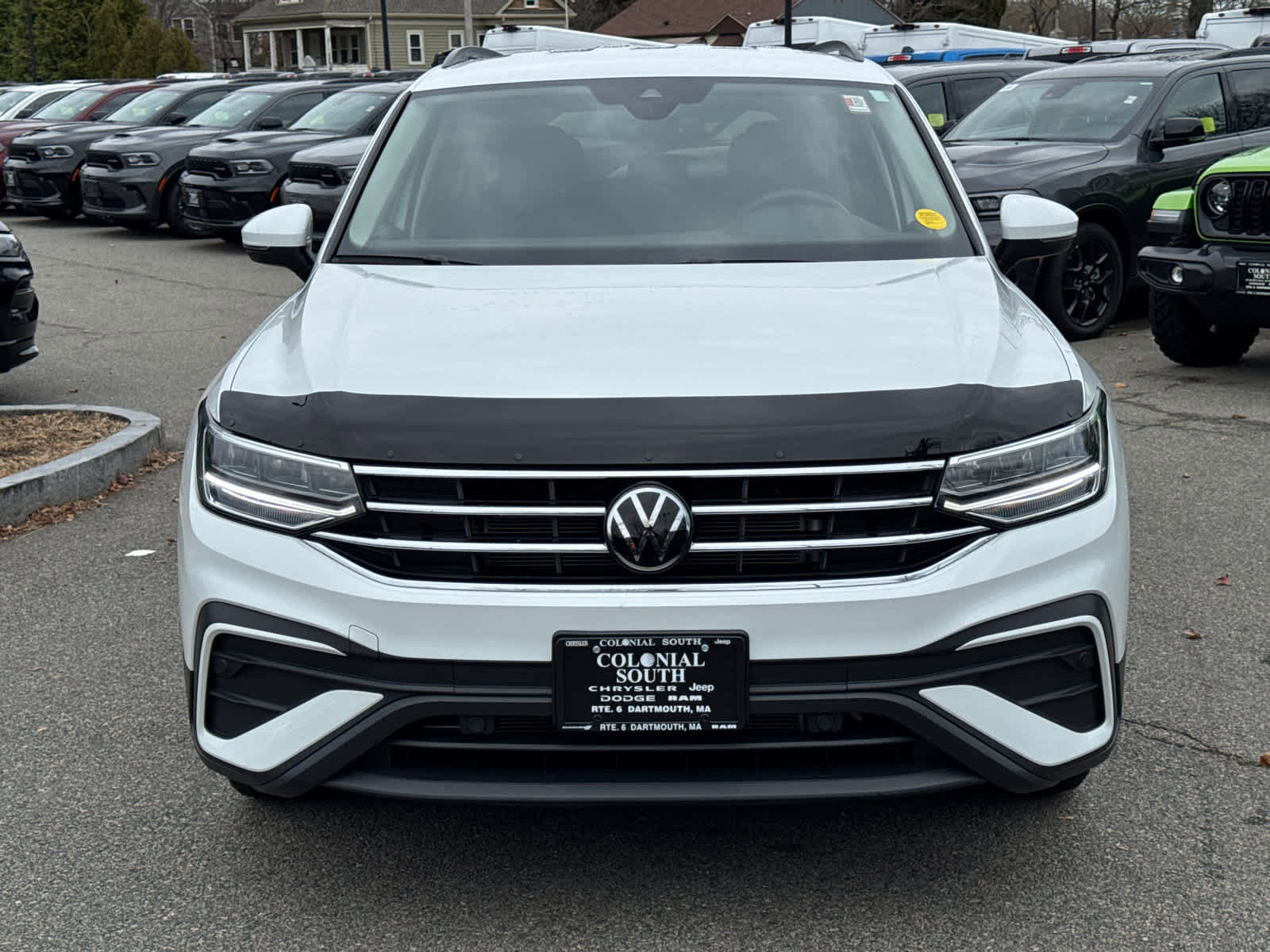 Used 2024 Volkswagen Tiguan S image 39