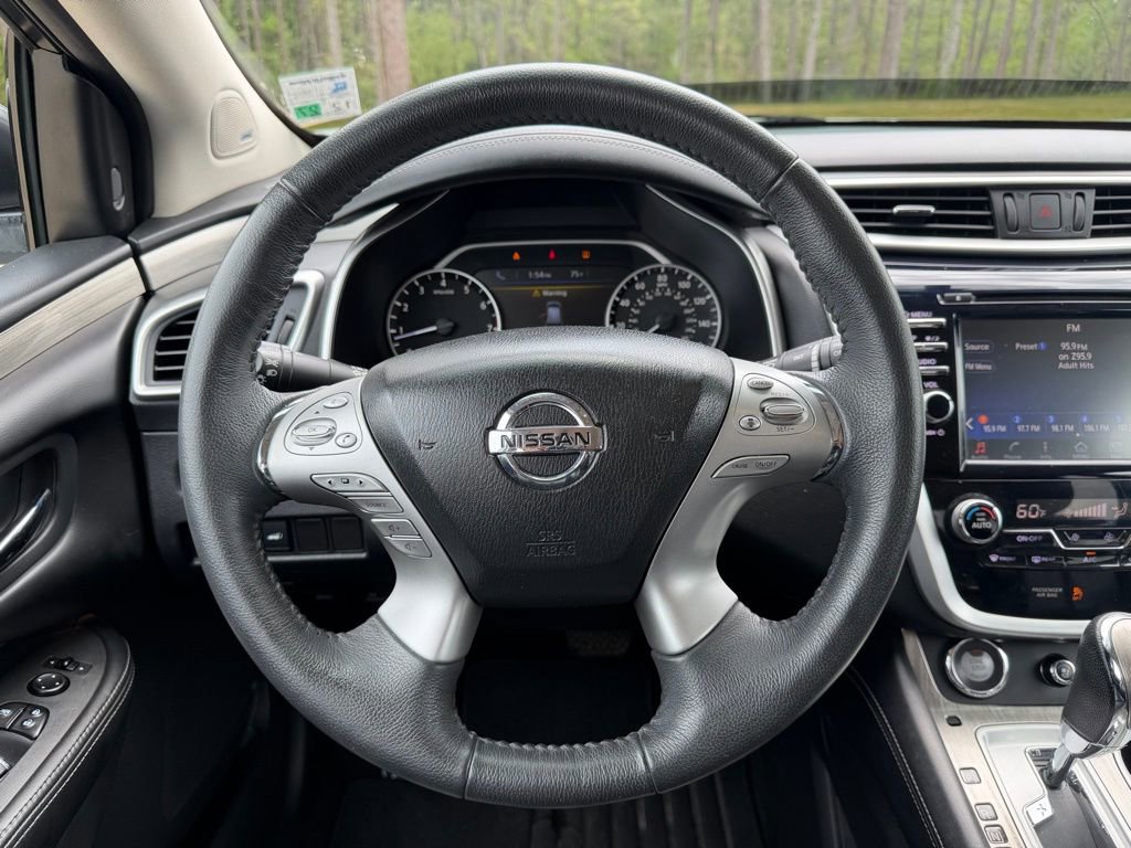 Used 2016 Nissan Murano Platinum w/ Platinum Technology Package image 18