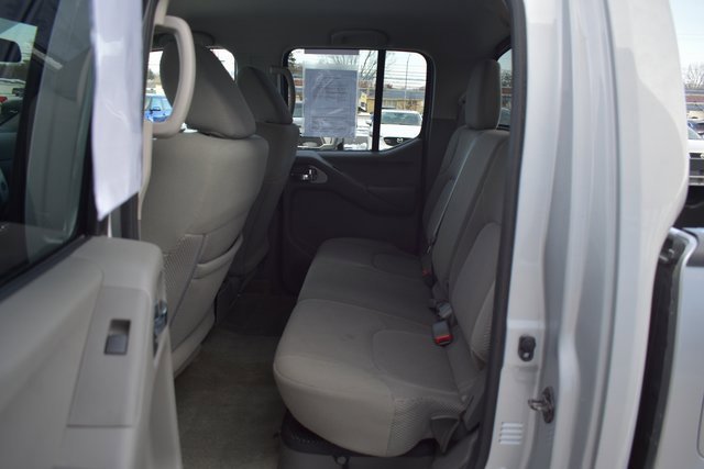 Used 2016 Nissan Frontier SV w/ SV Value Truck Package image 26