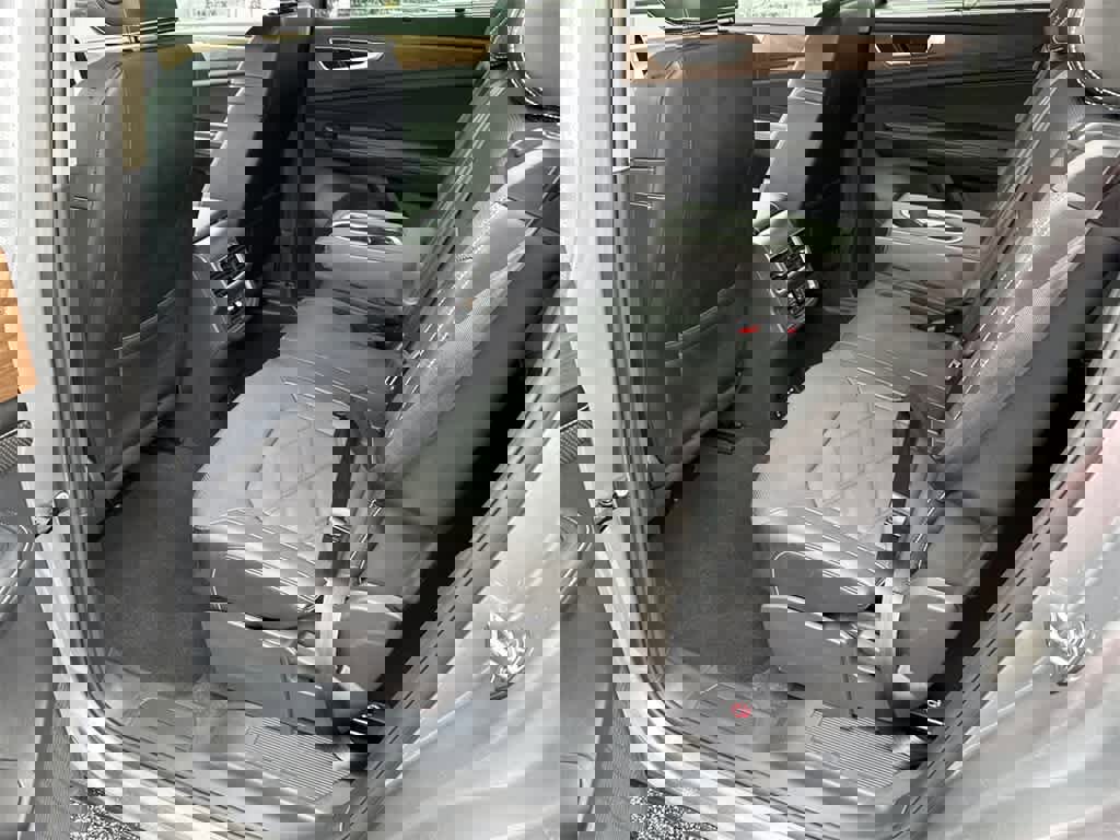 Used 2024 Volkswagen Atlas SE image 18