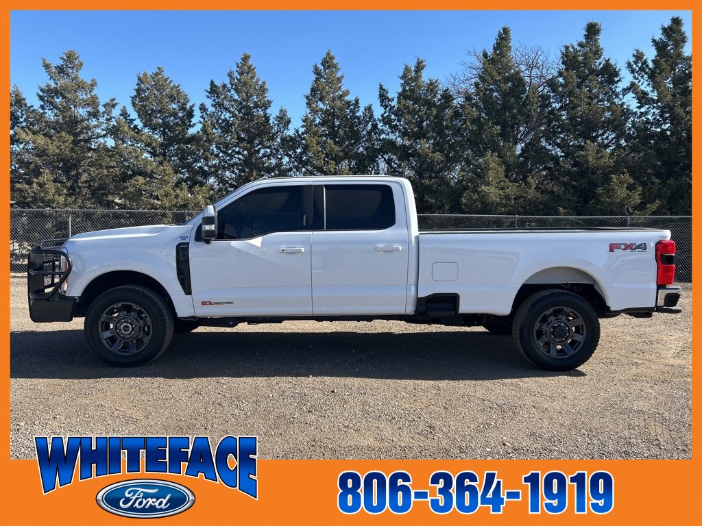 Used 2023 Ford F350 Lariat w/ Lariat Ultimate Package image 3