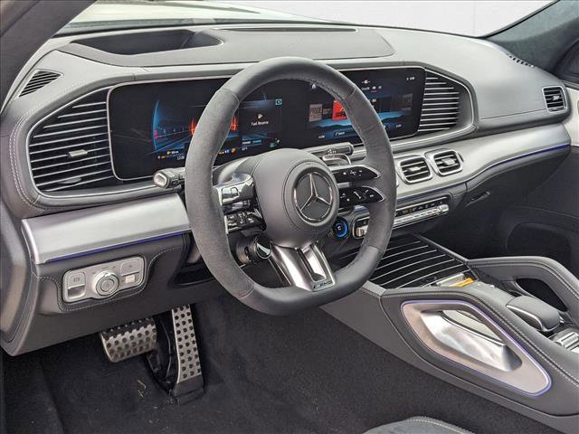 New 2025 Mercedes-Benz GLS 63 AMG 4MATIC image 4