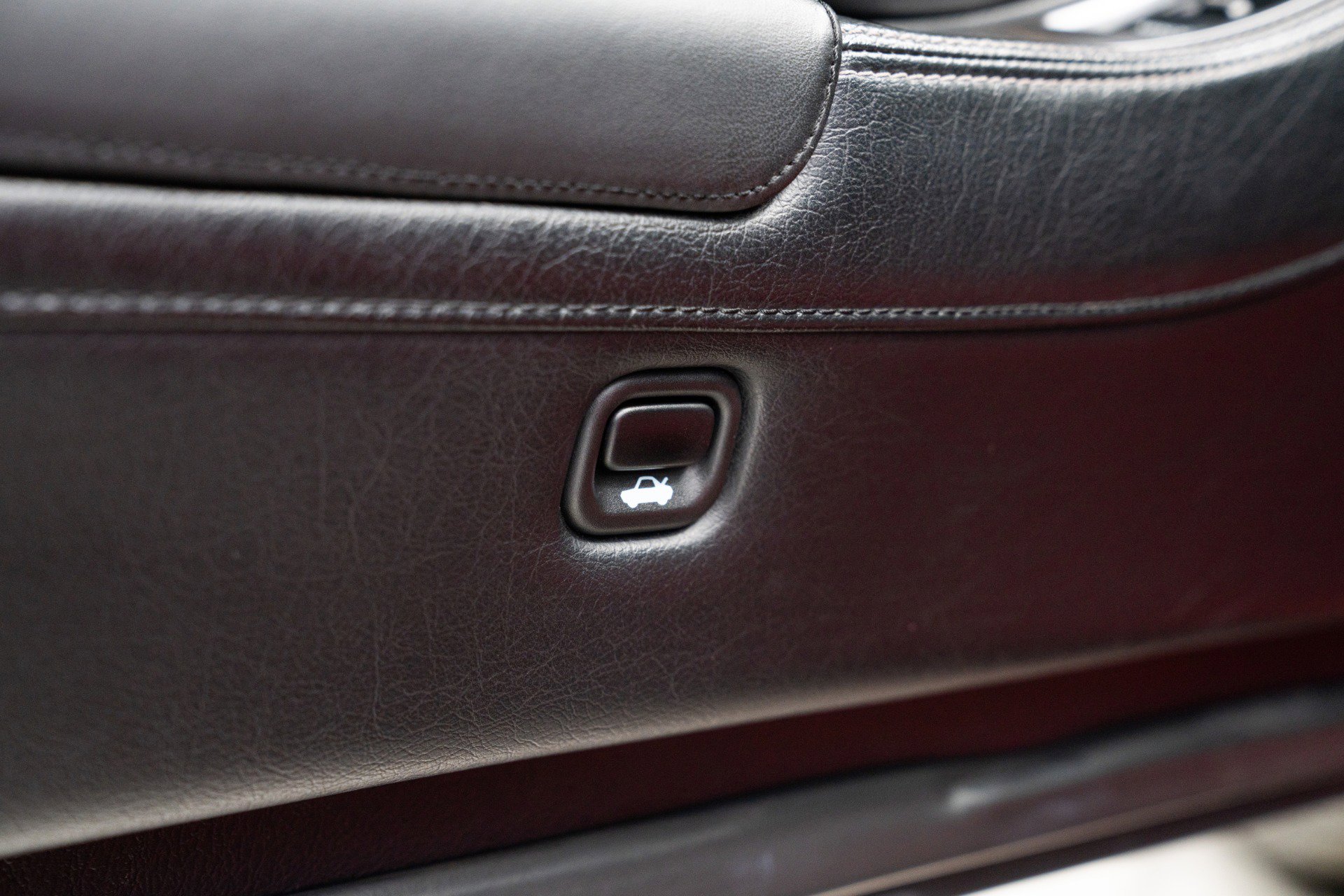 Used 2005 Acura NSX T image 34