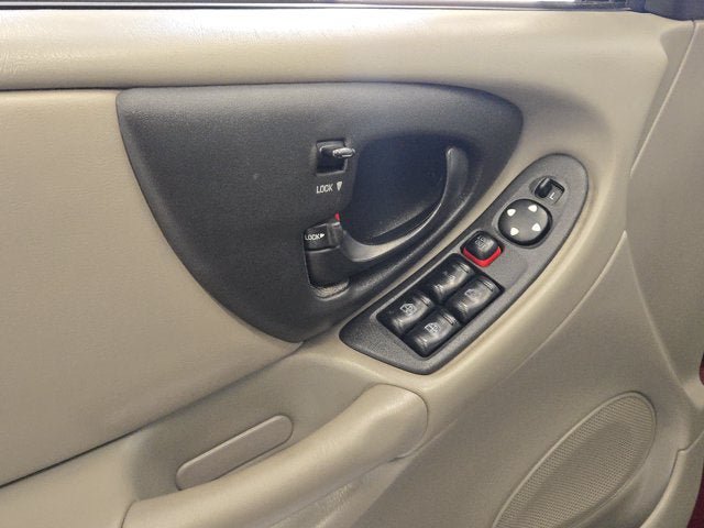 Used 2003 Chevrolet Malibu LS FWD image 16