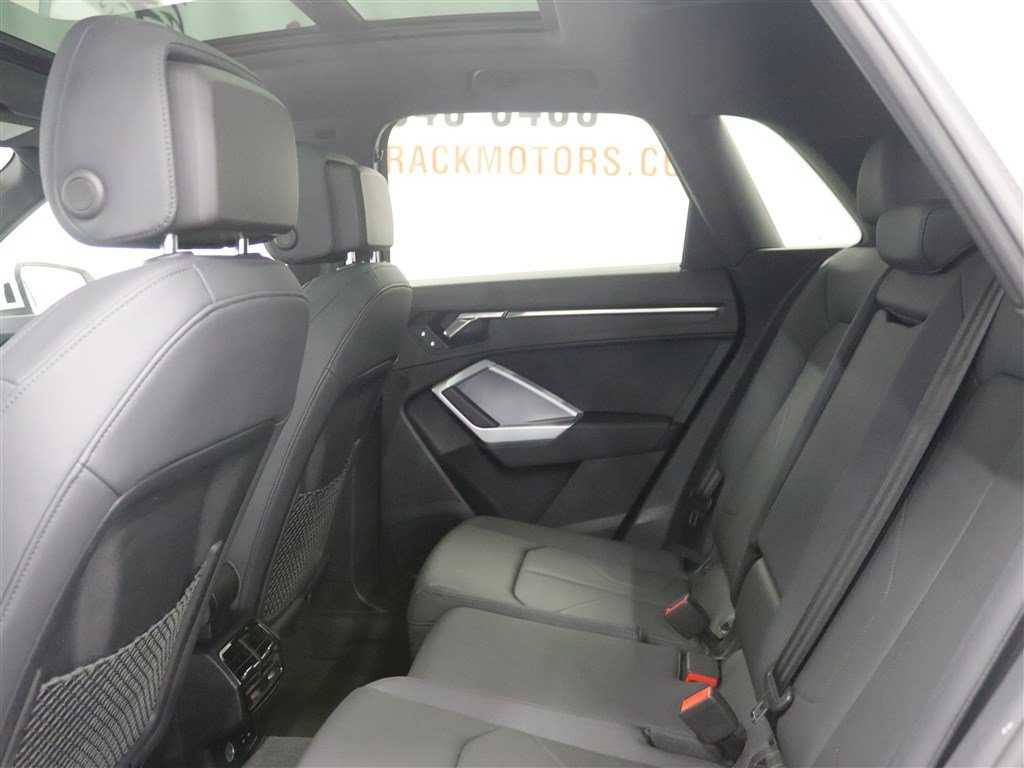 Used 2023 Audi Q3 2.0T Premium AWD/4WD image 16